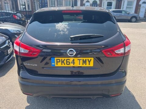 Nissan Qashqai 1.2 DIG-T Acenta Premium 2WD Euro 5 (s/s) 5dr 5