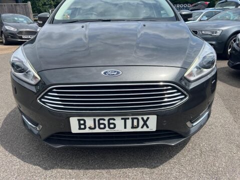 Ford Focus 1.5T EcoBoost Titanium X Euro 6 (s/s) 5dr 9