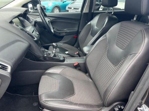 Ford Focus 1.5T EcoBoost Titanium X Euro 6 (s/s) 5dr 23