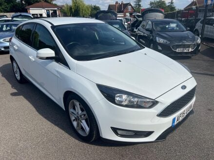 Ford Focus 1.0T EcoBoost Zetec Euro 6 (s/s) 5dr