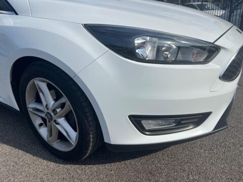 Ford Focus 1.0T EcoBoost Zetec Euro 6 (s/s) 5dr 11