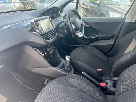 Peugeot 208 1.2 PureTech Tech Edition Euro 6 (s/s) 5dr 24