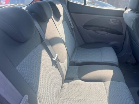 Kia Picanto 1.1 LX 5dr 12