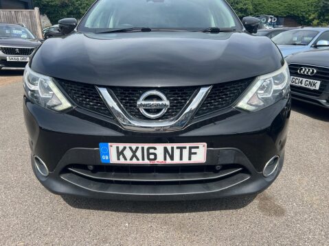 Nissan Qashqai 1.2 DIG-T N-Connecta 2WD Euro 6 (s/s) 5dr 9