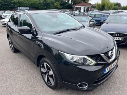 Nissan Qashqai 1.2 DIG-T N-Connecta 2WD Euro 6 (s/s) 5dr