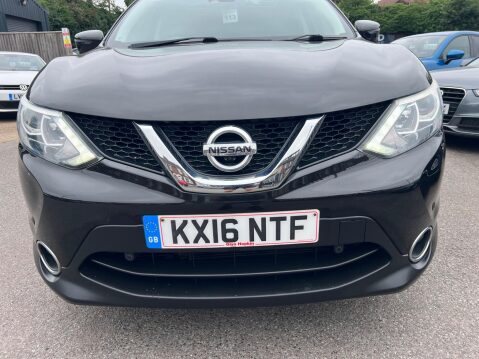 Nissan Qashqai 1.2 DIG-T N-Connecta 2WD Euro 6 (s/s) 5dr 9