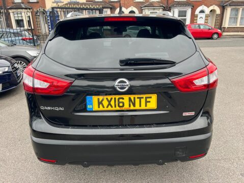 Nissan Qashqai 1.2 DIG-T N-Connecta 2WD Euro 6 (s/s) 5dr 5