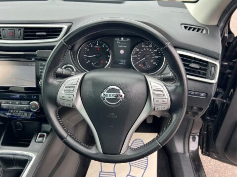 Nissan Qashqai 1.2 DIG-T N-Connecta 2WD Euro 6 (s/s) 5dr 17