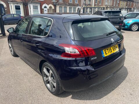 Peugeot 308 1.2 PureTech Allure Auto Euro 6 (s/s) 5dr 4