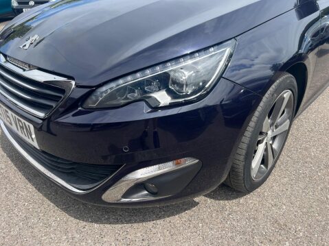 Peugeot 308 1.2 PureTech Allure Auto Euro 6 (s/s) 5dr 8