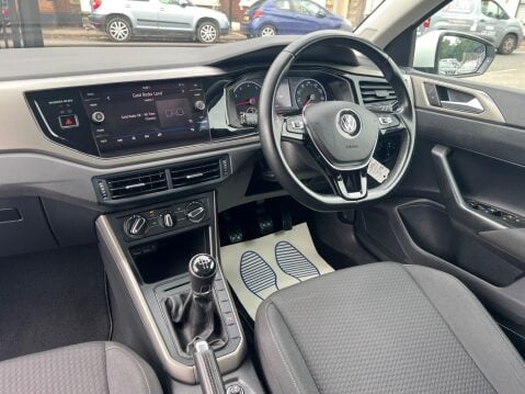 Volkswagen Polo 1.0 EVO Match Euro 6 (s/s) 5dr 26