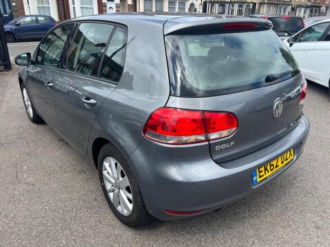 Volkswagen Golf 1.6 TDI Match DSG Euro 5 5dr 4
