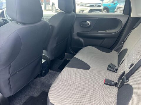 Nissan Note 1.6 16V n-tec Auto Euro 5 5dr 16