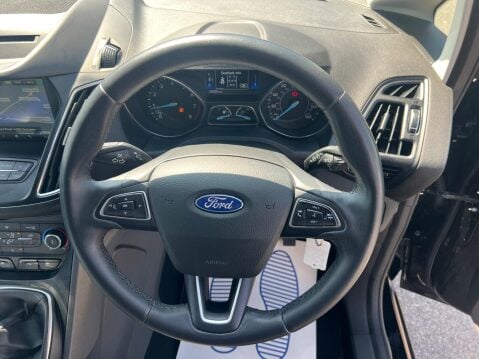 Ford Grand C-Max 1.0T EcoBoost Zetec Euro 6 (s/s) 5dr 20