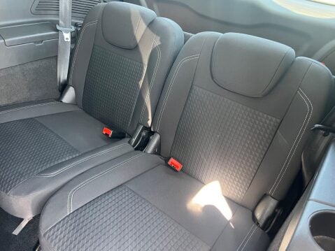 Ford Grand C-Max 1.0T EcoBoost Zetec Euro 6 (s/s) 5dr 30