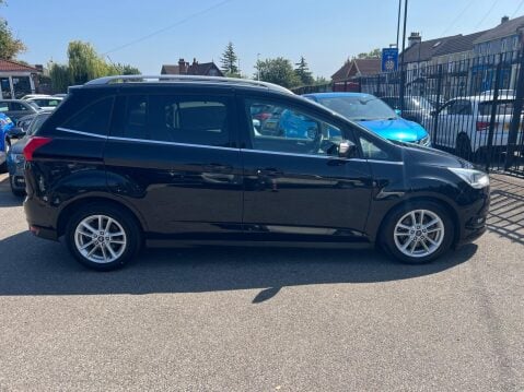 Ford Grand C-Max 1.0T EcoBoost Zetec Euro 6 (s/s) 5dr 7