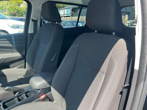 Ford Grand C-Max 1.0T EcoBoost Zetec Euro 6 (s/s) 5dr 26