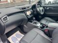 Nissan Qashqai 1.6 dCi Tekna XTRON 2WD Euro 5 (s/s) 5dr 22