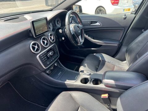 Mercedes-Benz A Class 2.1 A220 CDI AMG Sport 7G-DCT Euro 6 (s/s) 5dr 16
