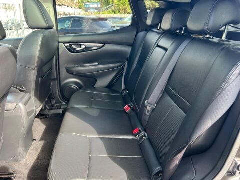 Nissan Qashqai 1.6 dCi Tekna XTRON 2WD Euro 6 (s/s) 5dr 28