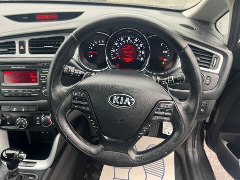Kia Ceed 1.6 CRDi 2 Auto Euro 5 5dr 14