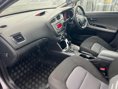 Kia Ceed 1.6 CRDi 2 Auto Euro 5 5dr 20