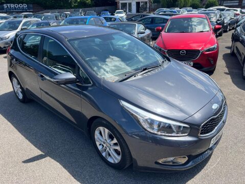 Kia Ceed 1.6 CRDi 2 Auto Euro 5 5dr 8