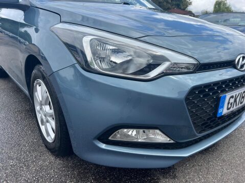 Hyundai i20 1.2 SE Euro 6 5dr 12