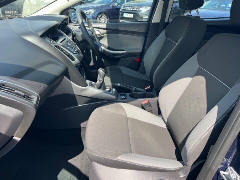 Ford Focus 1.0T EcoBoost Edge Euro 5 (s/s) 5dr 24