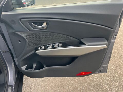 SsangYong Tivoli 1.6 e-XGi ELX Auto Euro 6 5dr 30