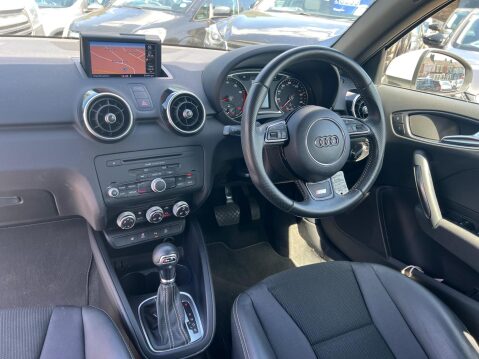 Audi A1 1.4 TFSI S line Sportback S Tronic Euro 5 (s/s) 5dr 15