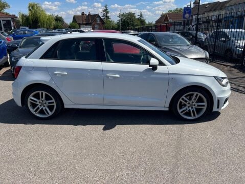 Audi A1 1.4 TFSI S line Sportback S Tronic Euro 5 (s/s) 5dr 7