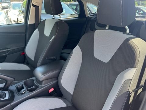 Ford Focus 1.0T EcoBoost Zetec Euro 5 (s/s) 5dr 19