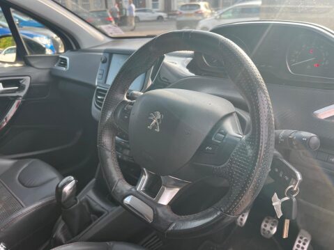 Peugeot 208 1.2 PureTech GT Line Euro 6 (s/s) 5dr 14
