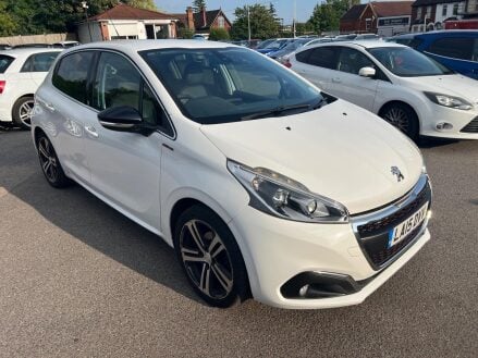Peugeot 208 1.2 PureTech GT Line Euro 6 (s/s) 5dr