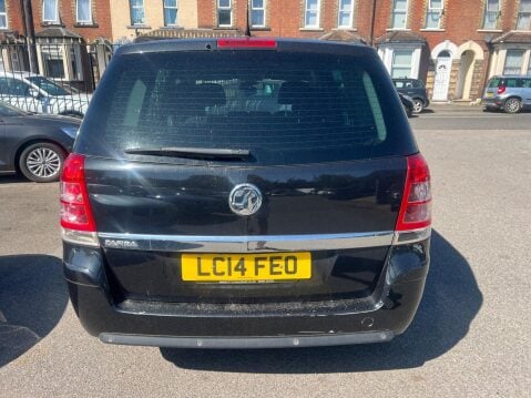 Vauxhall Zafira 1.8 16V Exclusiv Euro 5 5dr 6