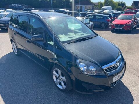 Vauxhall Zafira 1.8 16V Exclusiv Euro 5 5dr 9