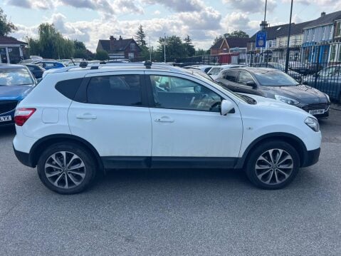 Nissan Qashqai 1.5 dCi Tekna 2WD Euro 5 5dr 7