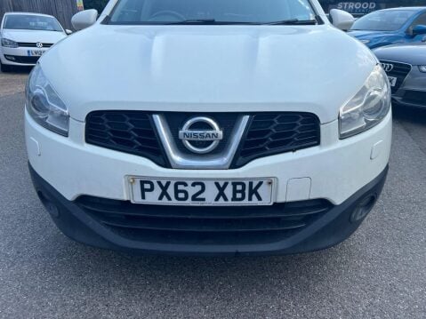 Nissan Qashqai 1.5 dCi Tekna 2WD Euro 5 5dr 9