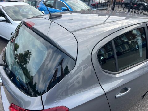 Vauxhall Corsa 1.2i Design Euro 6 5dr 16