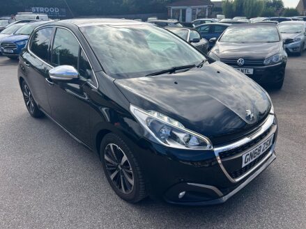 Peugeot 208 1.2 PureTech Allure Premium Euro 6 (s/s) 5dr