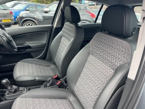 Vauxhall Corsa 1.4 16V SE Auto Euro 5 5dr 19