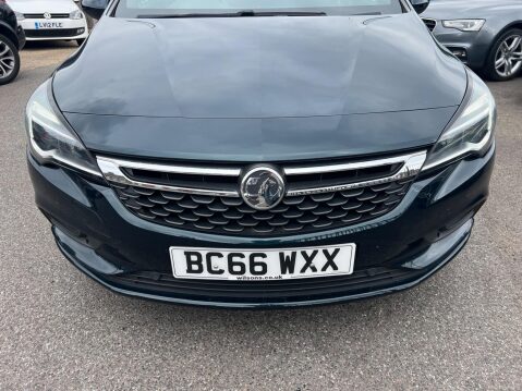 Vauxhall Astra 1.4i Turbo SRi Nav Auto Euro 6 (s/s) 5dr 9