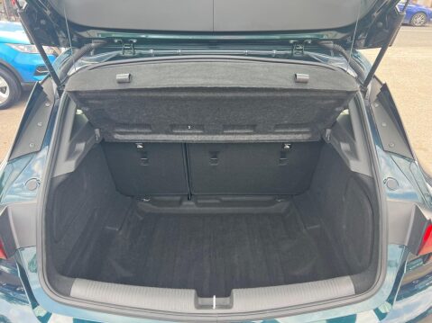 Vauxhall Astra 1.4i Turbo SRi Nav Auto Euro 6 (s/s) 5dr 29