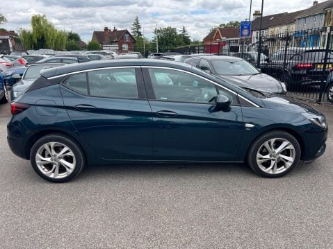 Vauxhall Astra 1.4i Turbo SRi Nav Auto Euro 6 (s/s) 5dr 7