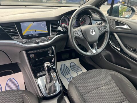 Vauxhall Astra 1.4i Turbo SRi Nav Auto Euro 6 (s/s) 5dr 22