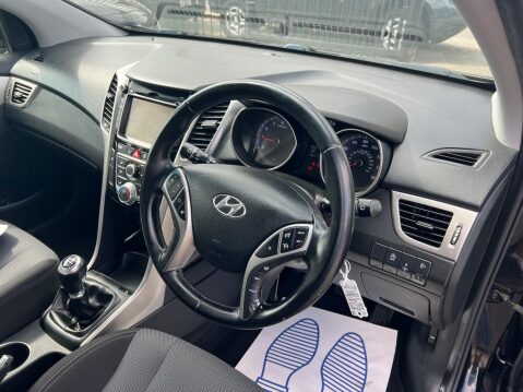 Hyundai i30 1.4 Blue Drive SE Nav Euro 6 (s/s) 5dr 18