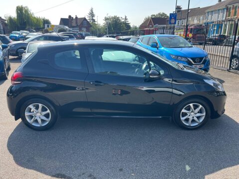 Peugeot 208 1.2 PureTech Active Euro 6 3dr 7