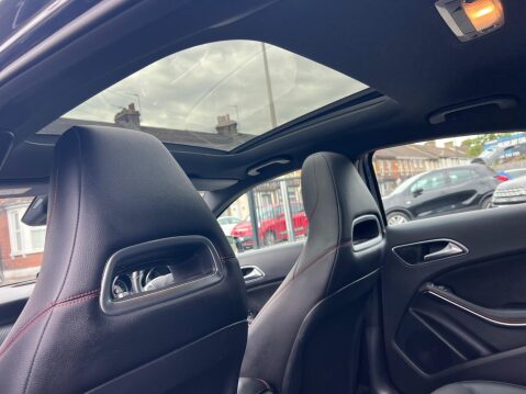 Mercedes-Benz A Class 2.1 A220d AMG Line (Premium Plus) 7G-DCT Euro 6 (s/s) 5dr 32