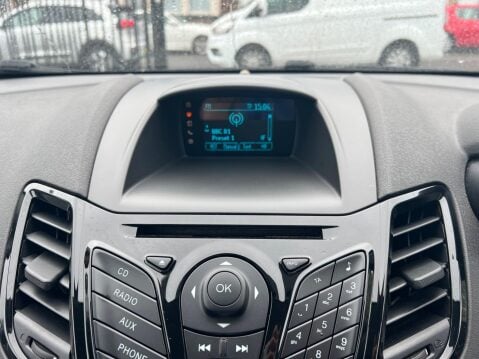 Ford Fiesta 1.0T EcoBoost Zetec Euro 5 (s/s) 5dr 22